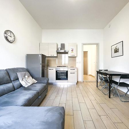 Along The Canal Smart Flat Naviglio - 4 People 科尔西科 外观 照片