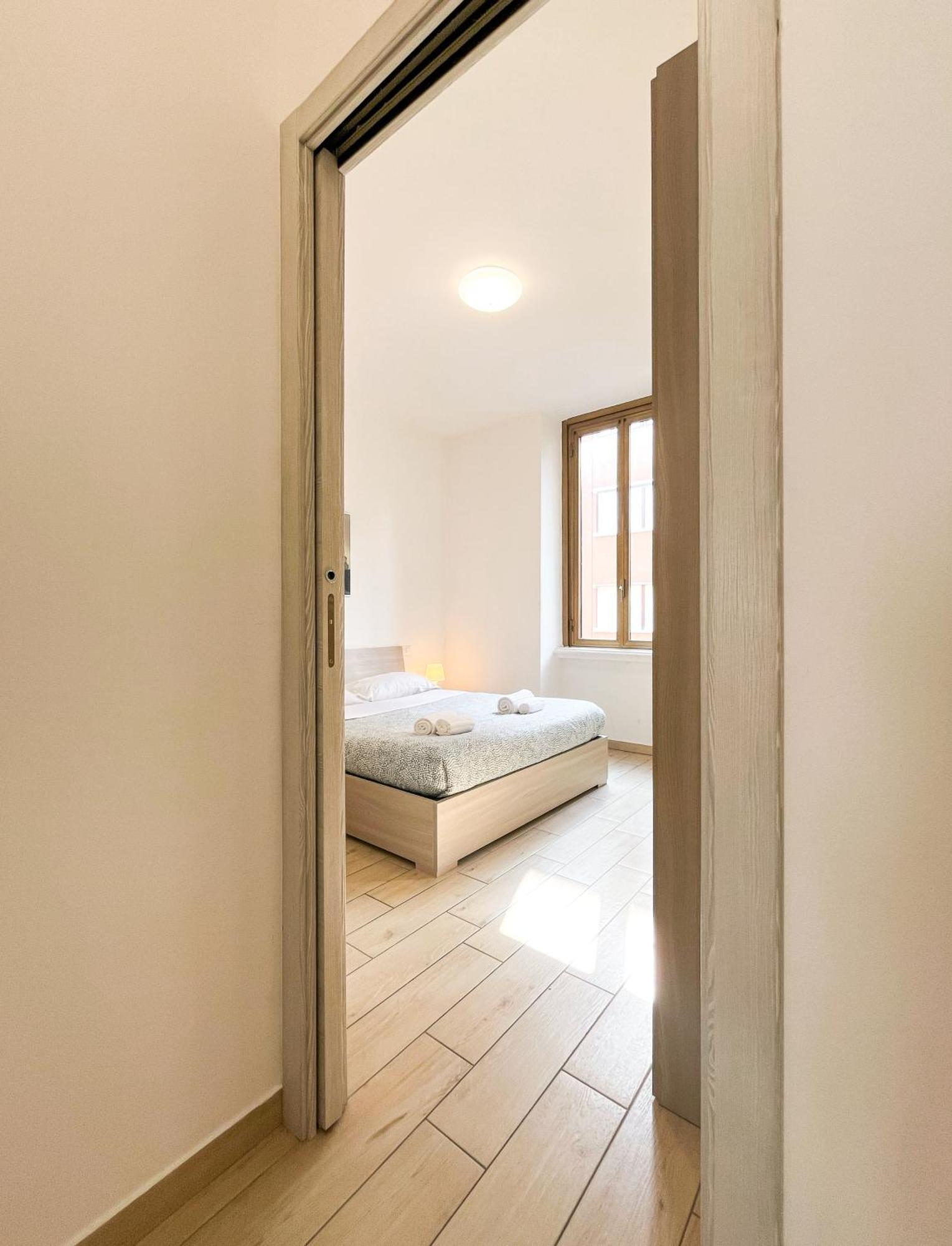 Along The Canal Smart Flat Naviglio - 4 People 科尔西科 外观 照片